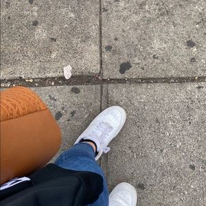 Meet your Posher, Ileana